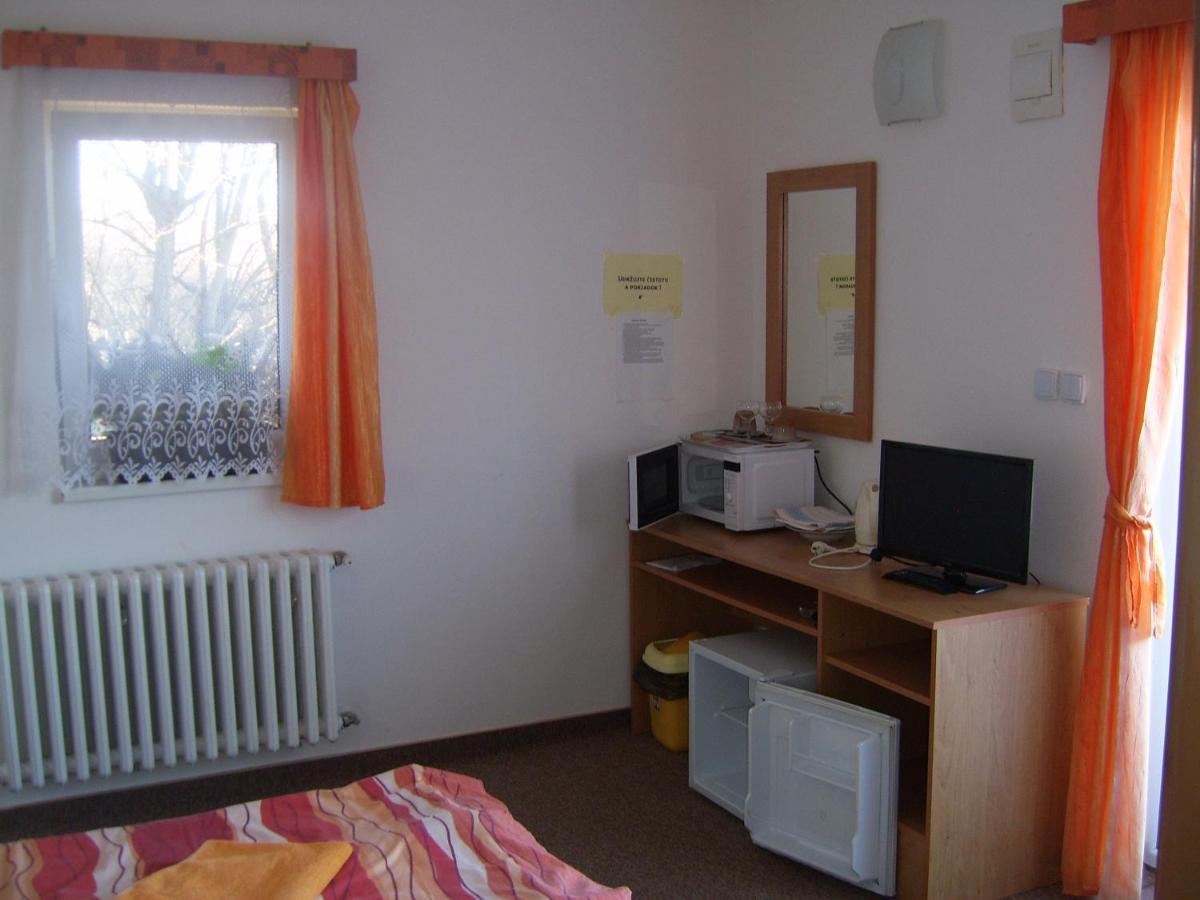 Penzion Zlata Rybka Podhájska Exterior foto